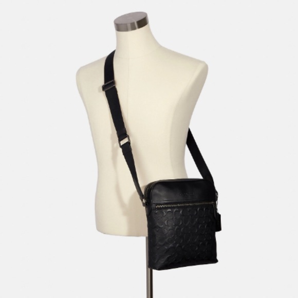 NWT Coach Houston Flight Black Messenger Bag in Signature Leather Crossbody Bag - Picture 2 of 5